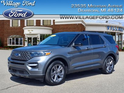 Certified 2022 Ford Explorer XLT w/ Equipment Group 202A