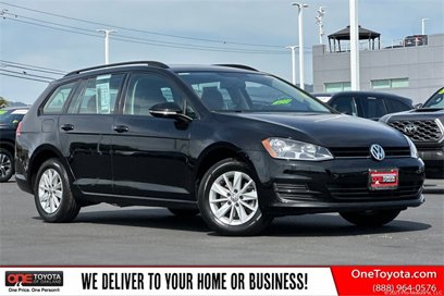 Used 2017 Volkswagen Golf S