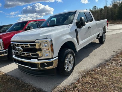 New 2025 Ford F250 XLT w/ 360-Degree Camera Package