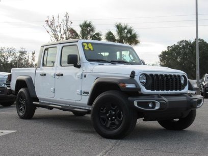 Used 2024 Jeep Gladiator Sport