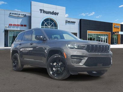 New 2025 Jeep Grand Cherokee Altitude
