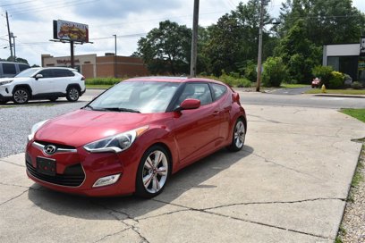 Used 2014 Hyundai Veloster w/ Technology Package 03