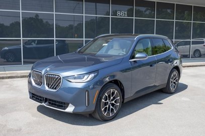 New 2025 BMW X3 xDrive30i w/ Premium Package