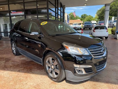 Used 2017 Chevrolet Traverse LT