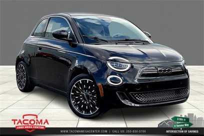 New 2024 FIAT 500 e