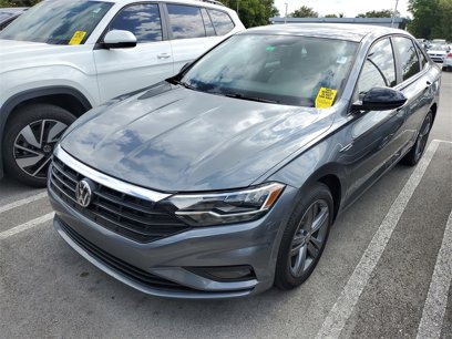 Certified 2019 Volkswagen Jetta R-Line w/ R-Line Cold Weather Package