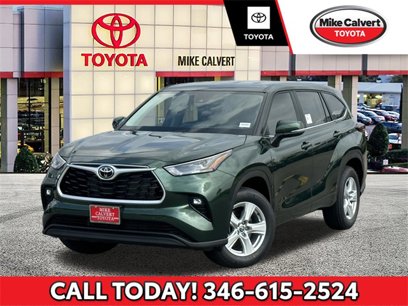 New 2025 Toyota Highlander LE