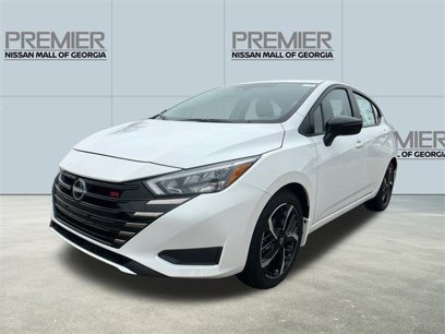 New 2025 Nissan Versa SR w/ Trunk Package