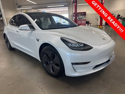 Used 2018 Tesla Model 3 Mid Range