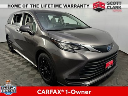 Used 2023 Toyota Sienna LE