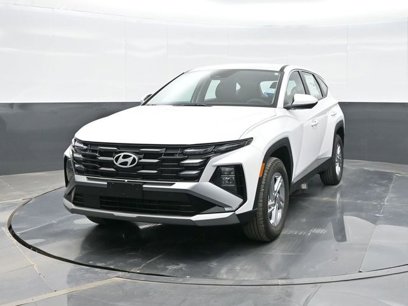 New 2025 Hyundai Tucson SE