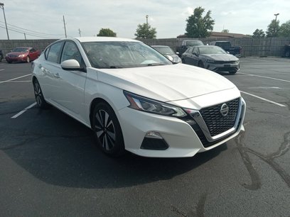 Used 2022 Nissan Altima 2.5 SV