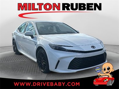 New 2025 Toyota Camry LE w/ Convenience Package