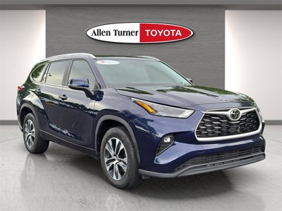Used 2023 Toyota Highlander XLE