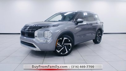 New 2023 Mitsubishi Outlander SEL