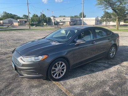 Used 2017 Ford Fusion SE w/ Fusion SE Technology Package