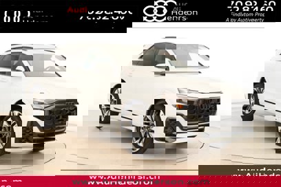 Certified 2025 Audi Q8 Prestige
