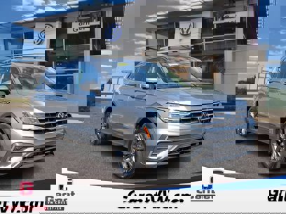 Certified 2022 Volkswagen Tiguan SE