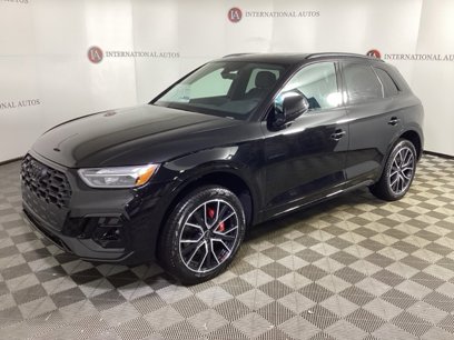 New 2025 Audi SQ5 Premium Plus