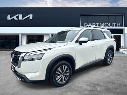 Used 2023 Nissan Pathfinder SL
