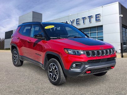 Used 2024 Jeep Compass Trailhawk