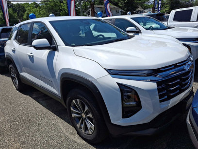 Used 2025 Chevrolet Equinox LT w/ Safety and Technology Package