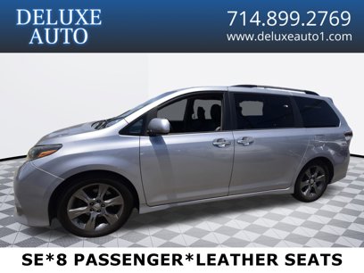 Used 2016 Toyota Sienna SE Premium