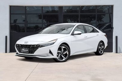 Used 2022 Hyundai Elantra Limited w/ Cargo Package