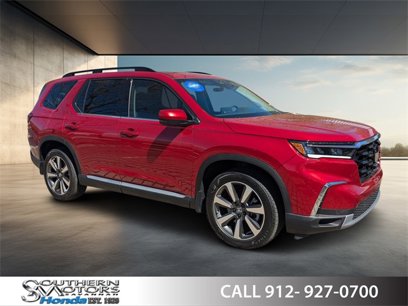 Certified 2025 Honda Pilot Touring