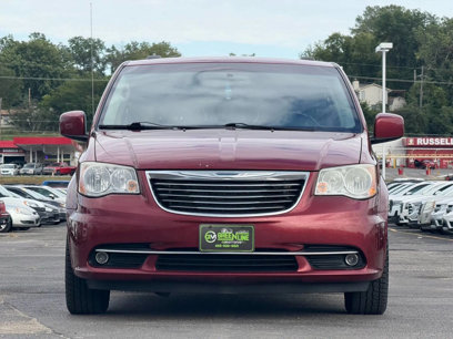 Used 2014 Chrysler Town & Country Touring