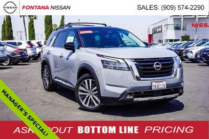 Certified 2022 Nissan Pathfinder Platinum w/ Cargo Package