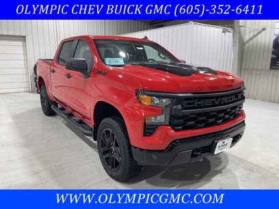 New 2024 Chevrolet Silverado 1500 Custom Trail Boss w/ Turbomax Blackout Package