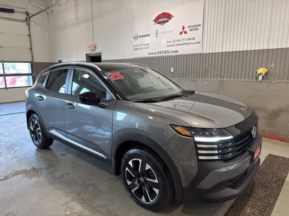 New 2025 Nissan Kicks SV w/ SV Premium Package