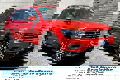 Certified 2019 Volkswagen Tiguan SE w/ Panoramic Sunroof Package