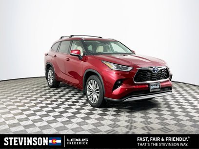 Used 2024 Toyota Highlander Platinum