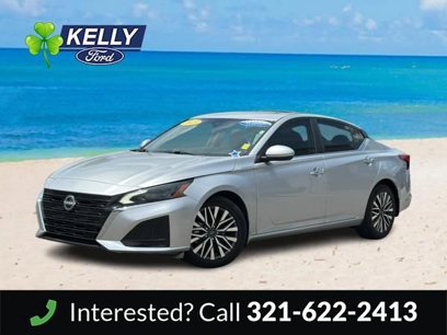 Used 2023 Nissan Altima 2.5 SV