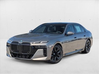 New 2025 BMW 740i w/ Premium Package