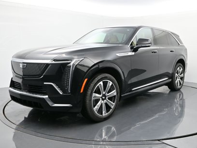 Used 2025 Cadillac Escalade IQ Luxury 2