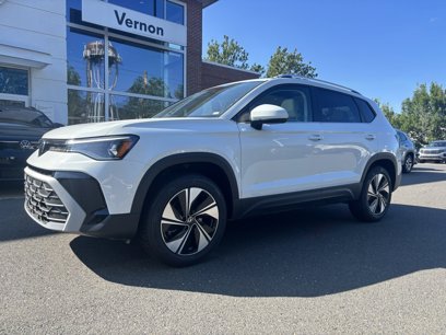 New 2025 Volkswagen Taos SE