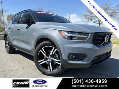Used 2022 Volvo XC40 T5 R-Design