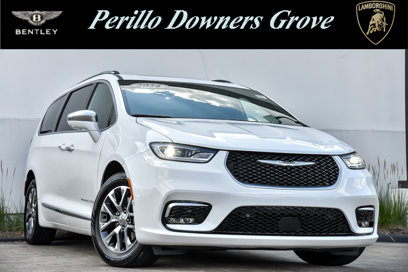 Used 2024 Chrysler Pacifica Pinnacle