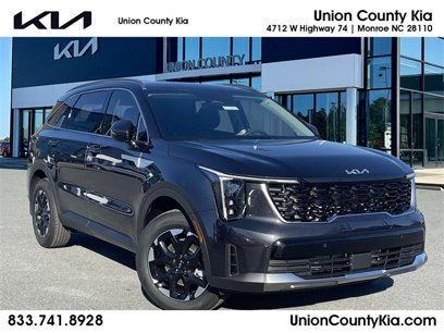 New 2025 Kia Sorento S