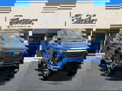 New 2025 Cadillac Optiq Luxury 1