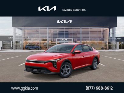 New 2025 Kia K4 LXS