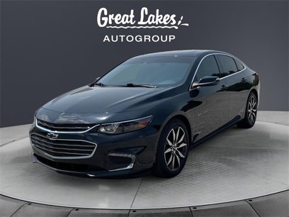 Used 2018 Chevrolet Malibu LT w/ Leather Package