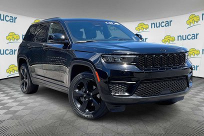 Used 2023 Jeep Grand Cherokee Altitude