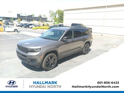 Used 2023 Jeep Grand Cherokee L Laredo