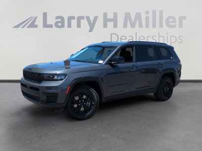 New 2025 Jeep Grand Cherokee L Laredo