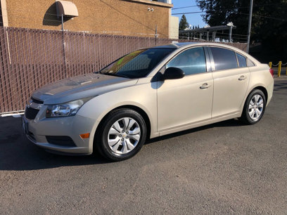 Used 2013 Chevrolet Cruze LS