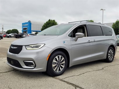 Used 2021 Chrysler Pacifica Touring-L